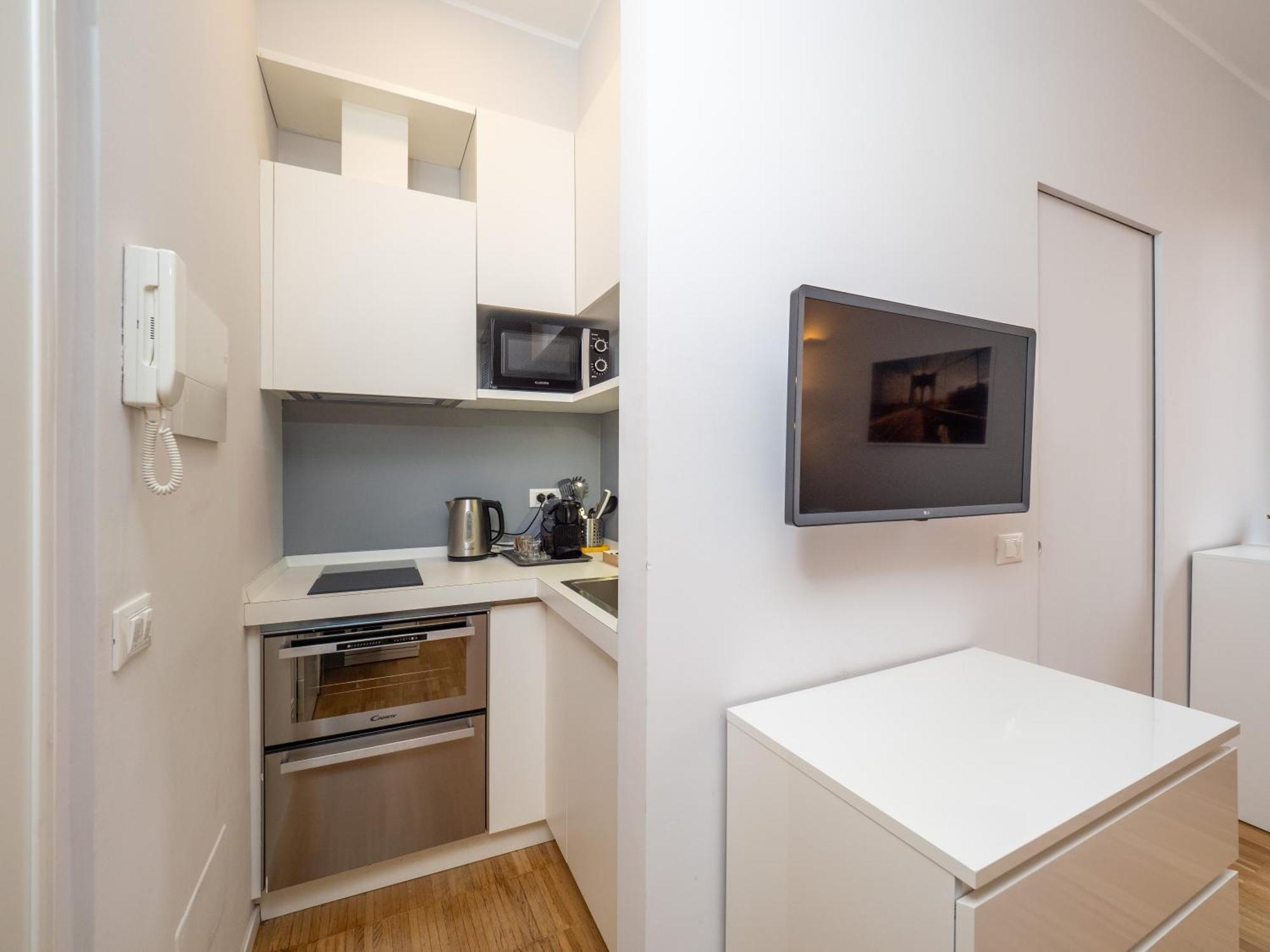 Ferienwohnung Keys Of Italy - Melloni 4 / Mustard Revolution Mailand Exterior foto